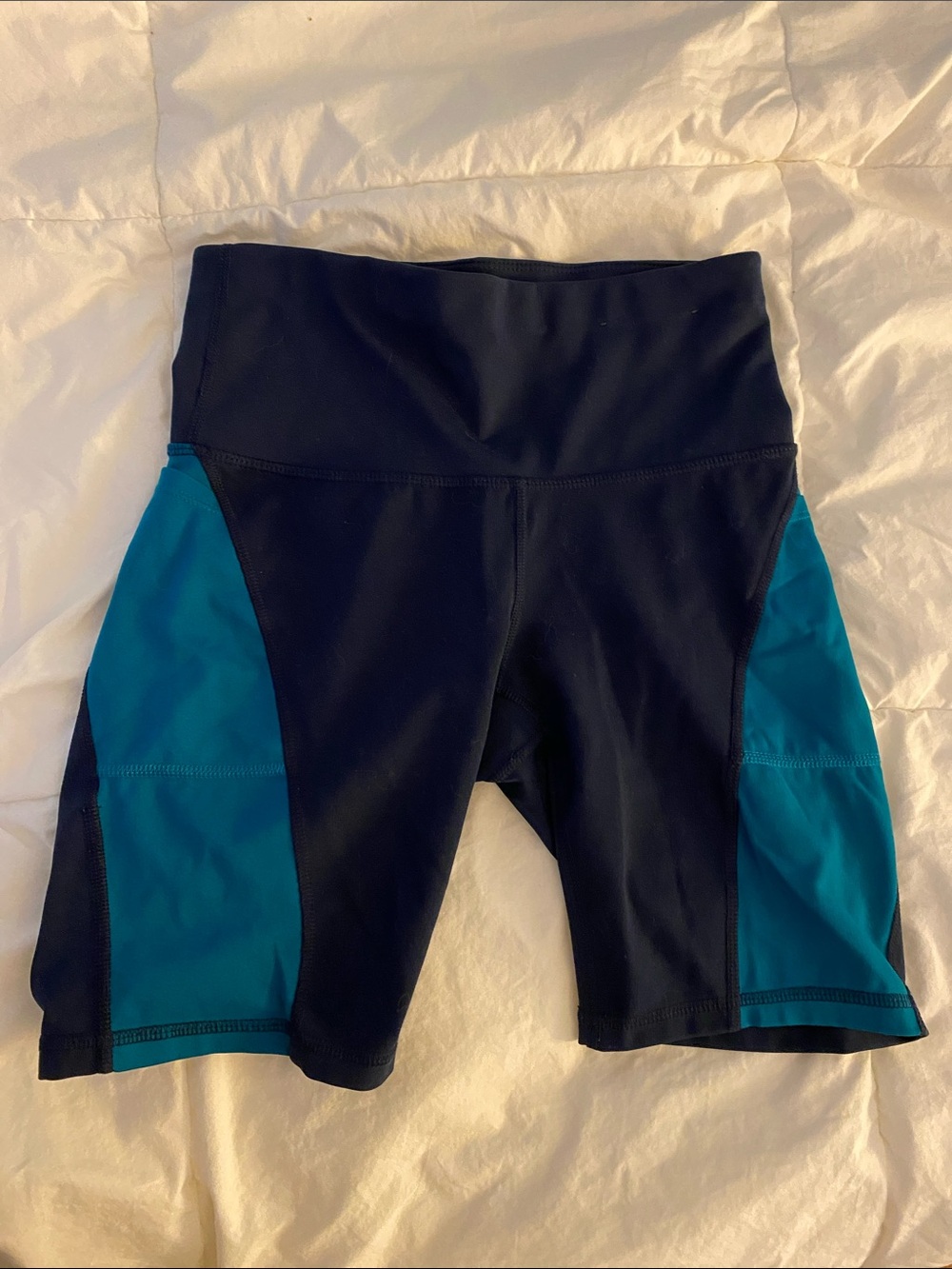 High-Waist Women's Athletic Bike Shorts in Navy with Teal Panels